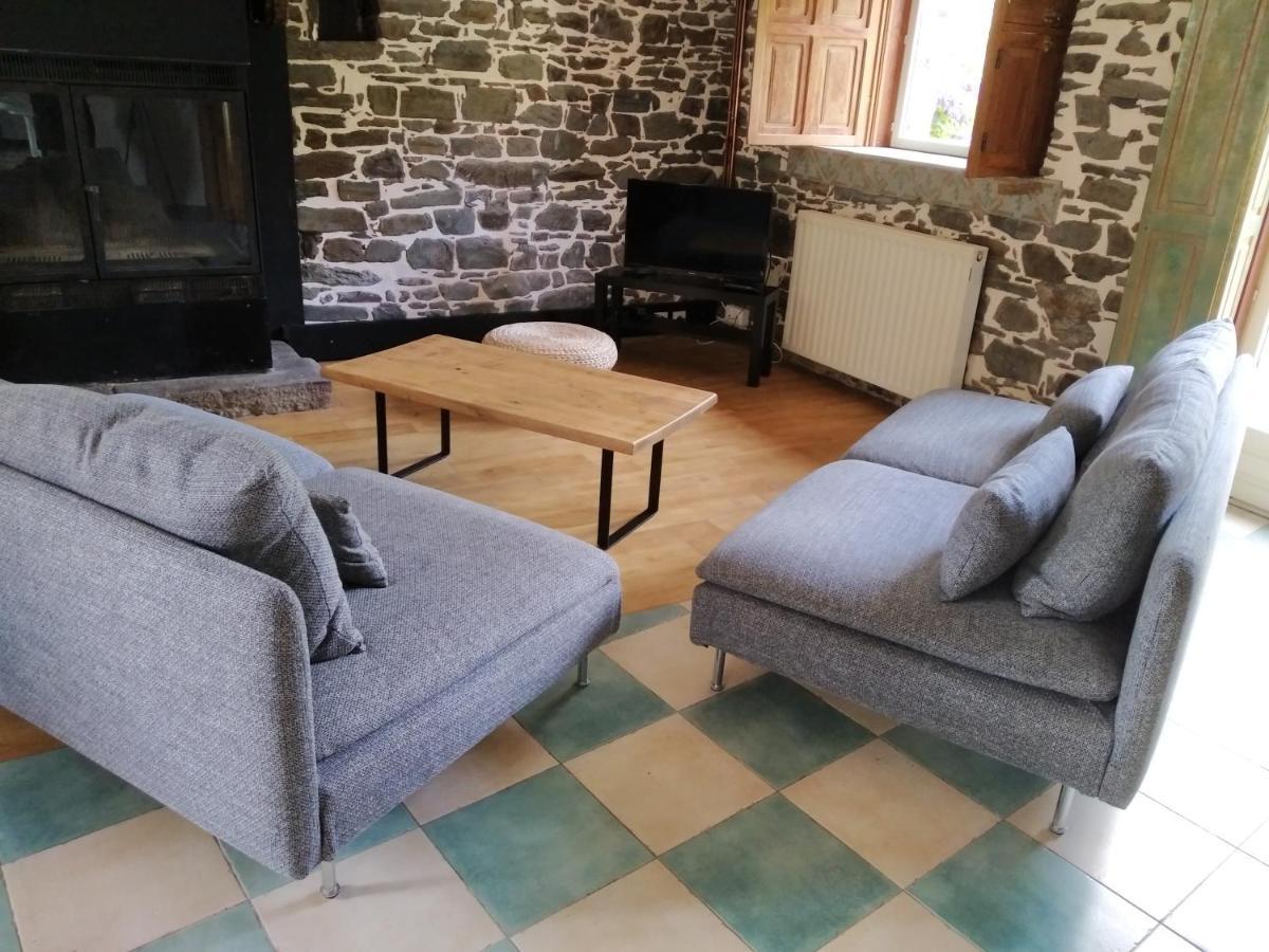 Maison En Pierre Dans Son Nid De Verdure Roz-Landrieux Eksteriør billede
