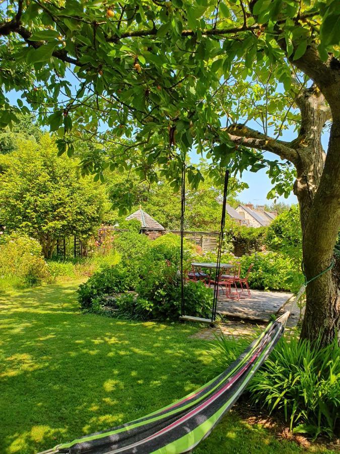 Maison En Pierre Dans Son Nid De Verdure Roz-Landrieux Eksteriør billede